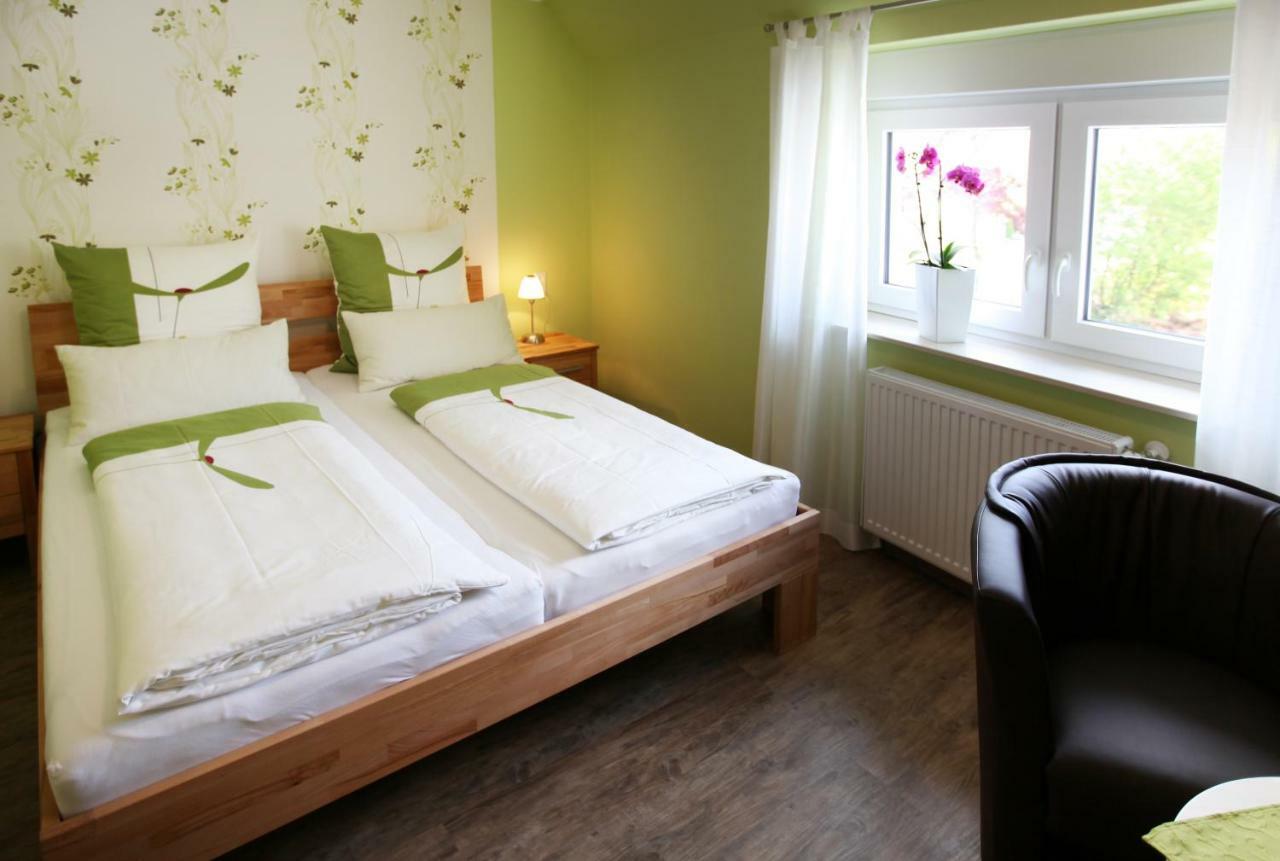 Gaestehaus Spatzennest ไมคัมเมอร์ ภายนอก รูปภาพ